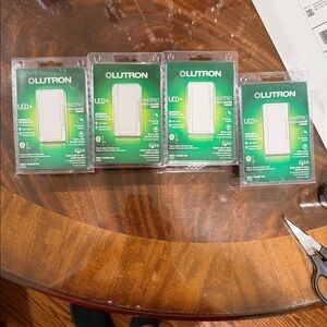 4 LED+ Maestro Dimmer Cover in White - Single-Pole/3-Way